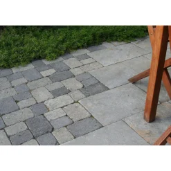 New Lakka Rakennustuotteet Antiikkikivi Lakka puolikas 119x89x60 mm musta