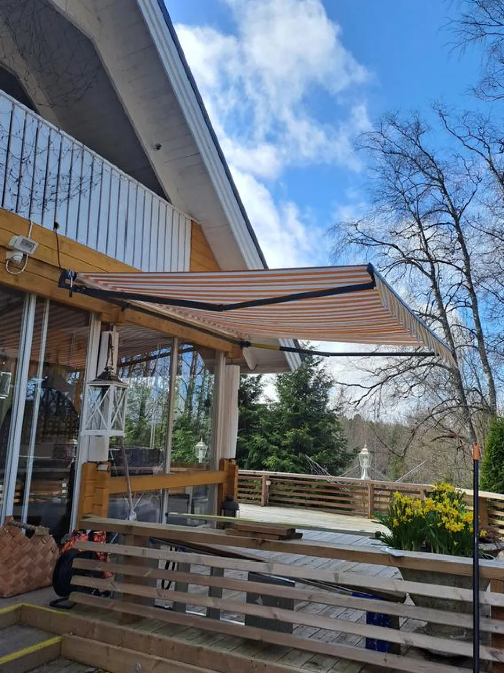 New FinePRICE Automaattisesti sisäänkelattava markiisi 350x250 cm kerma