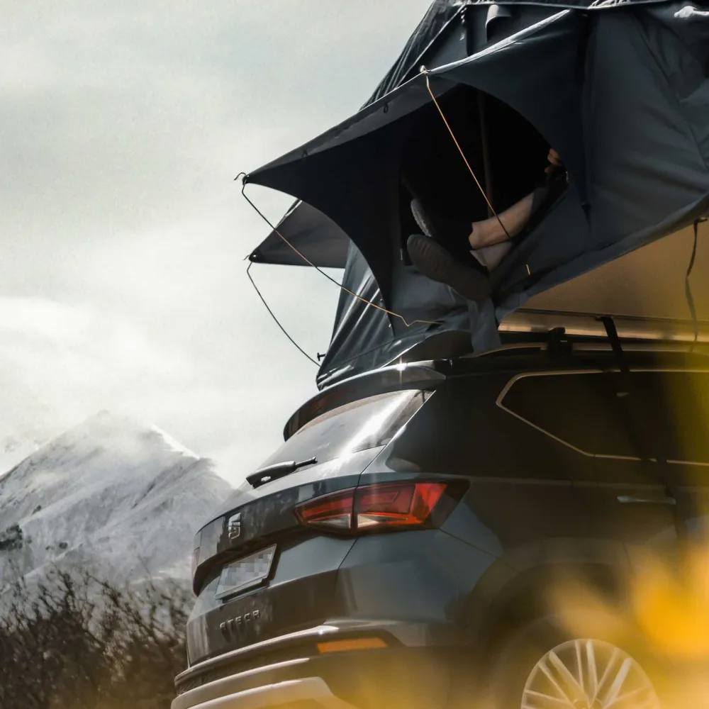 Trekker Auton kattoteltta Cabin L, eri värejä