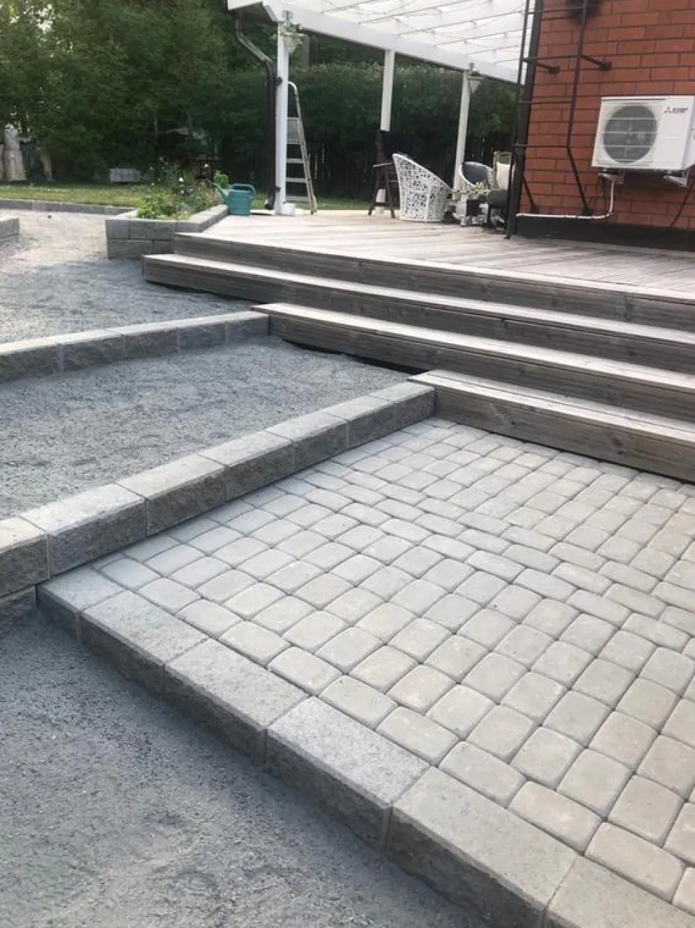 Best Lakka Rakennustuotteet Citymuurikivi Lakka lohko/sileä 360x180x150 mm harmaa
