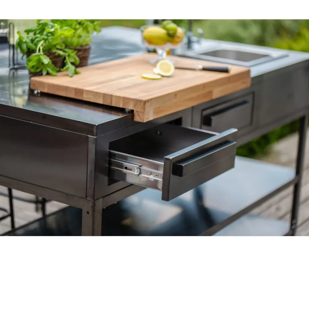 New Myoutdoorkitchen Kesäkeittiön säilytysmoduuli työtasolla Nordic Line Black