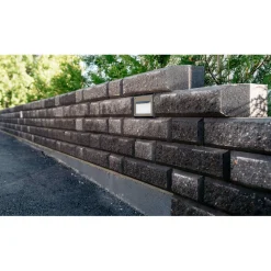 Hot Betonilaatta Muurikivi Beto-vallimuuri peruspari 560x200x100 mm musta