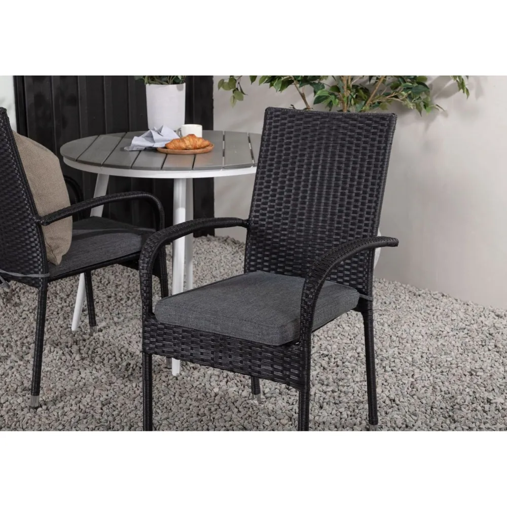 Clearance Venture Home Parvekeryhmä , ø90cm, harmaa/valkoinen Break-pöytä + 2 mustaa Anna-tuolia
