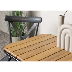 Best Venture Home Parvekeryhmä , 88x70cm Holmbeck-pöytä + 2 mustaa Tablas-tuolia
