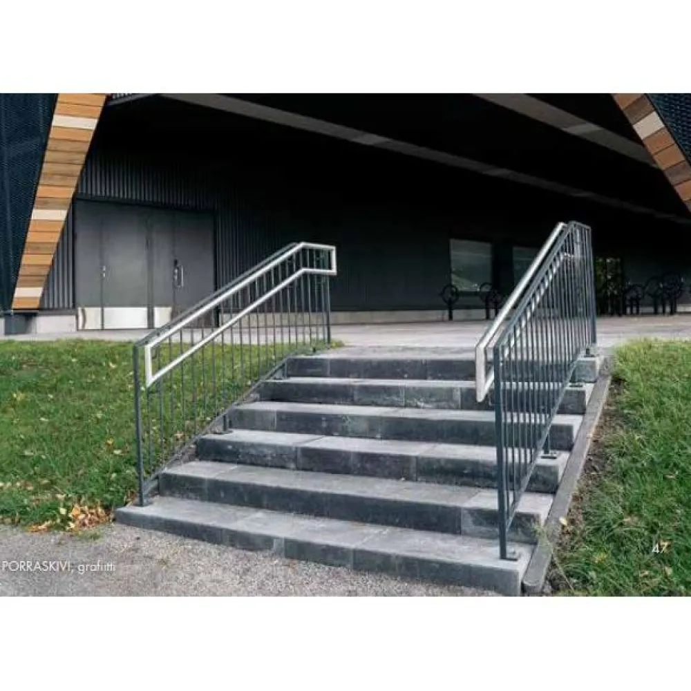 Online Betonilaatta Porraskivi 400x400x130 mm sileä harmaa