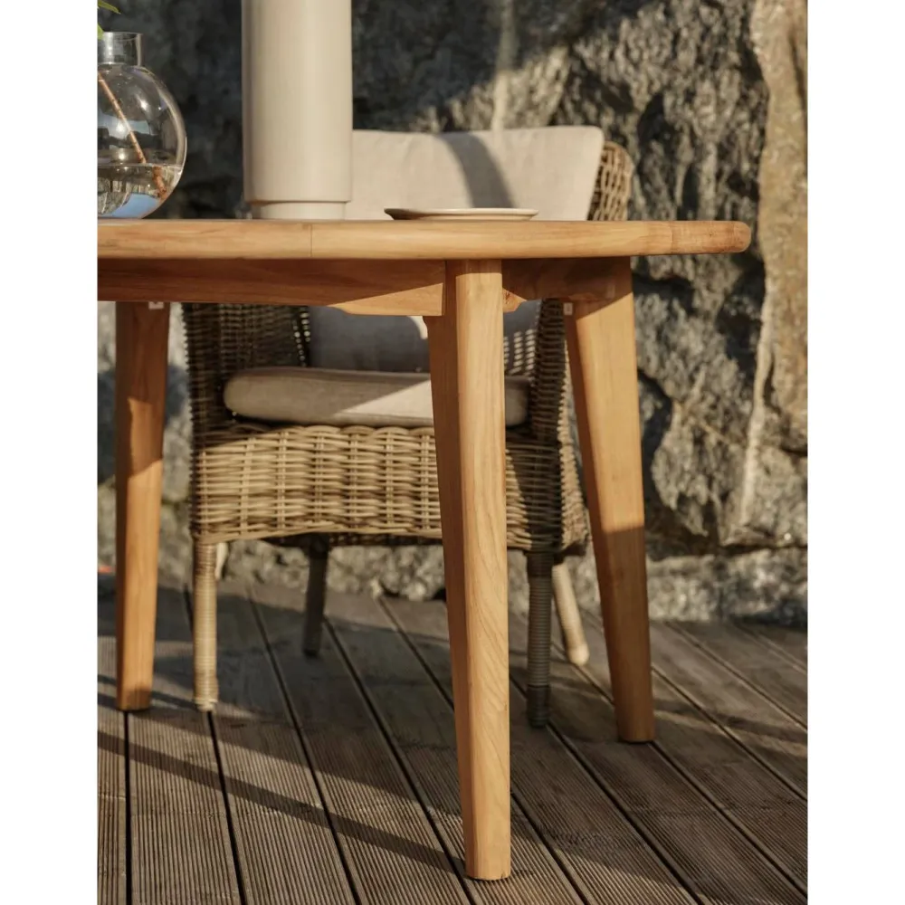 Discount Brafab Pyöreä ruokapöytä ulos Lilja, Ø120cm, tiikki