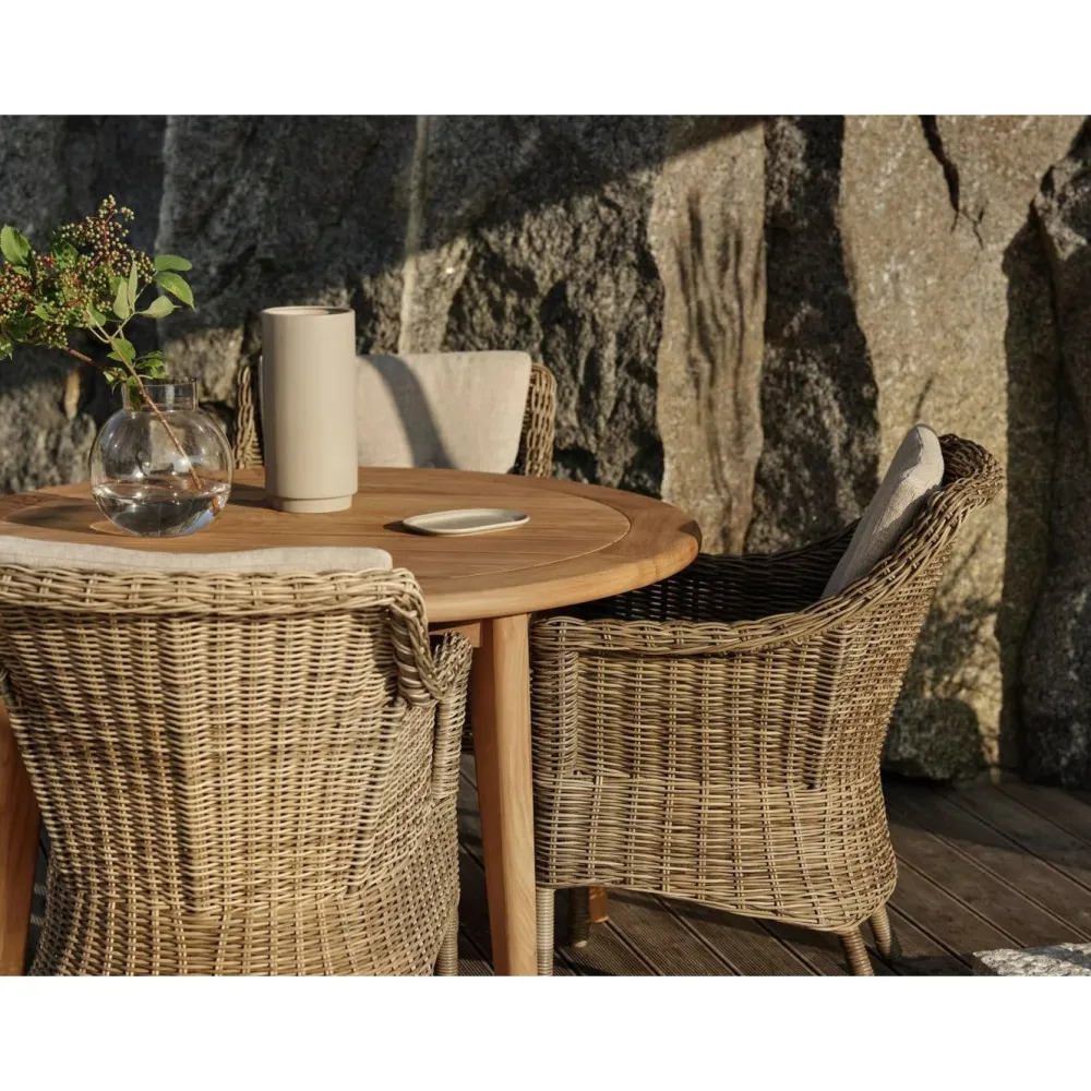 Discount Brafab Pyöreä ruokapöytä ulos Lilja, Ø120cm, tiikki