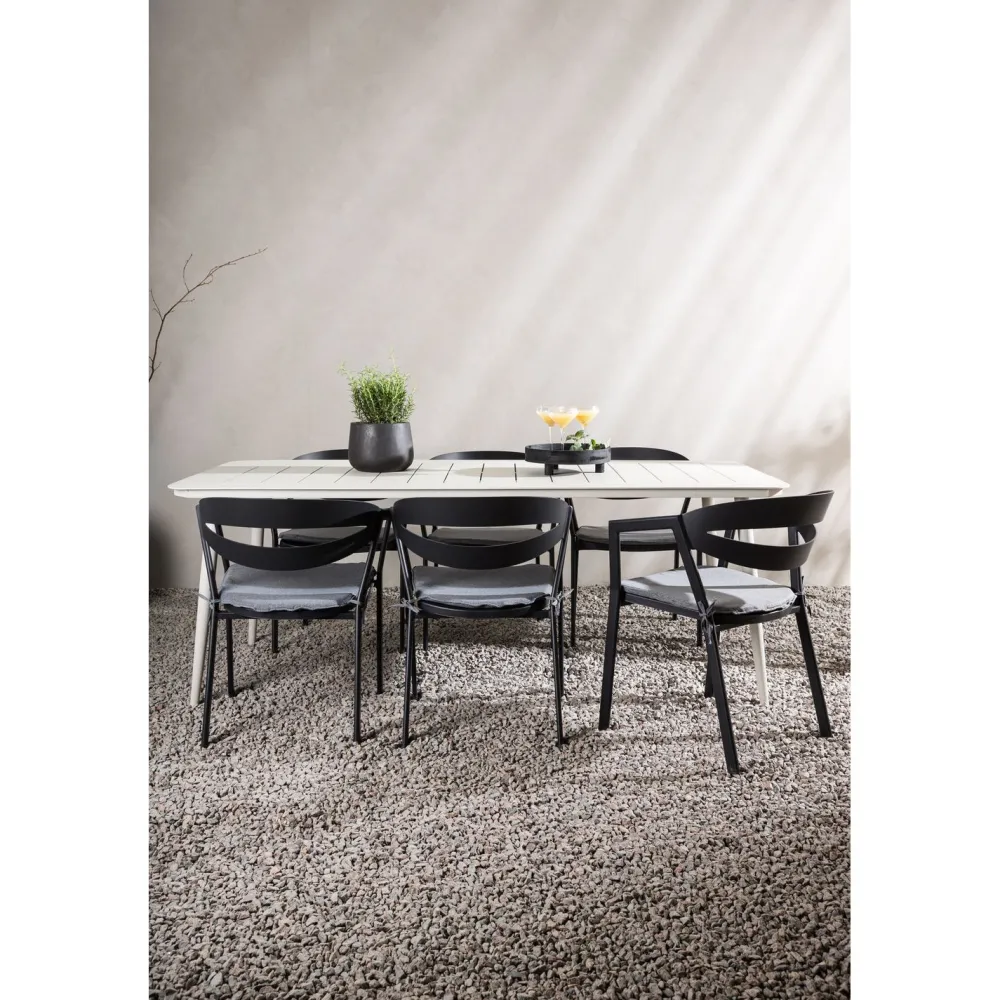 New Venture Home Ruokailuryhmä ulos , beige Lina-pöytä 200x90cm + 6 mustaa Slit-tuolia