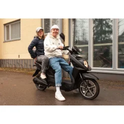 Outlet Kontio Motors Sähköskootteri Kontio e-Scooter 2.0 eri värejä