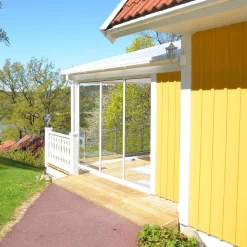 Landskap Terassin liukuovi Stadig pidennetty kesäkausi 3 osaa eri kokoja ja värejä