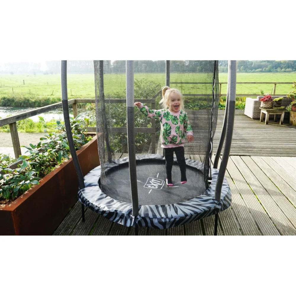 New Exit Trampoliini Tiggy Junior ø140cm sis. turvaverkko eri värejä