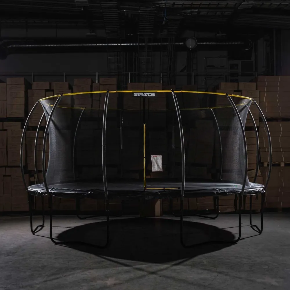 Stratos Trampoliini Ø4.88m turvaverkolla