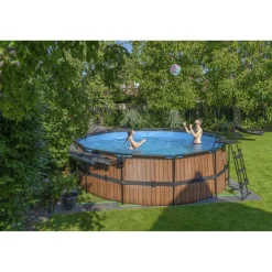 Hot Exit Uima-allas , suodatinpumpulla, eri värejä ja eri kokoja