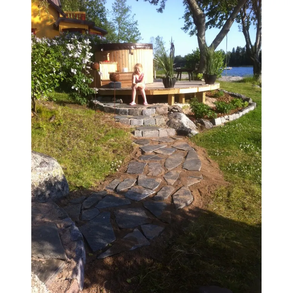 SpaDealers Ulkoporeallas TopSpa XS Wifi, 6 hlöä, eristetty, black marble