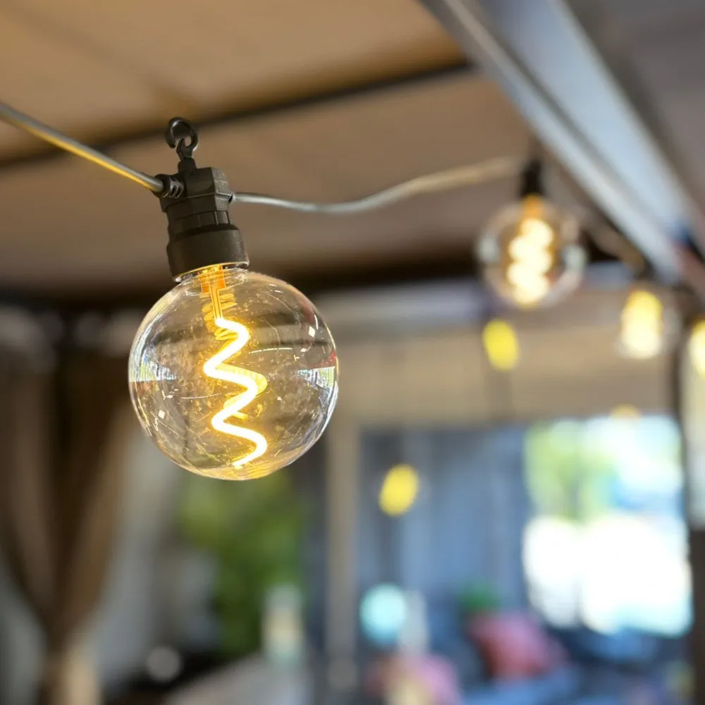 Clearance Home4you Valosarja TWIST 10 LED-polttimoa/4,5 m, lämmin valkoinen valo